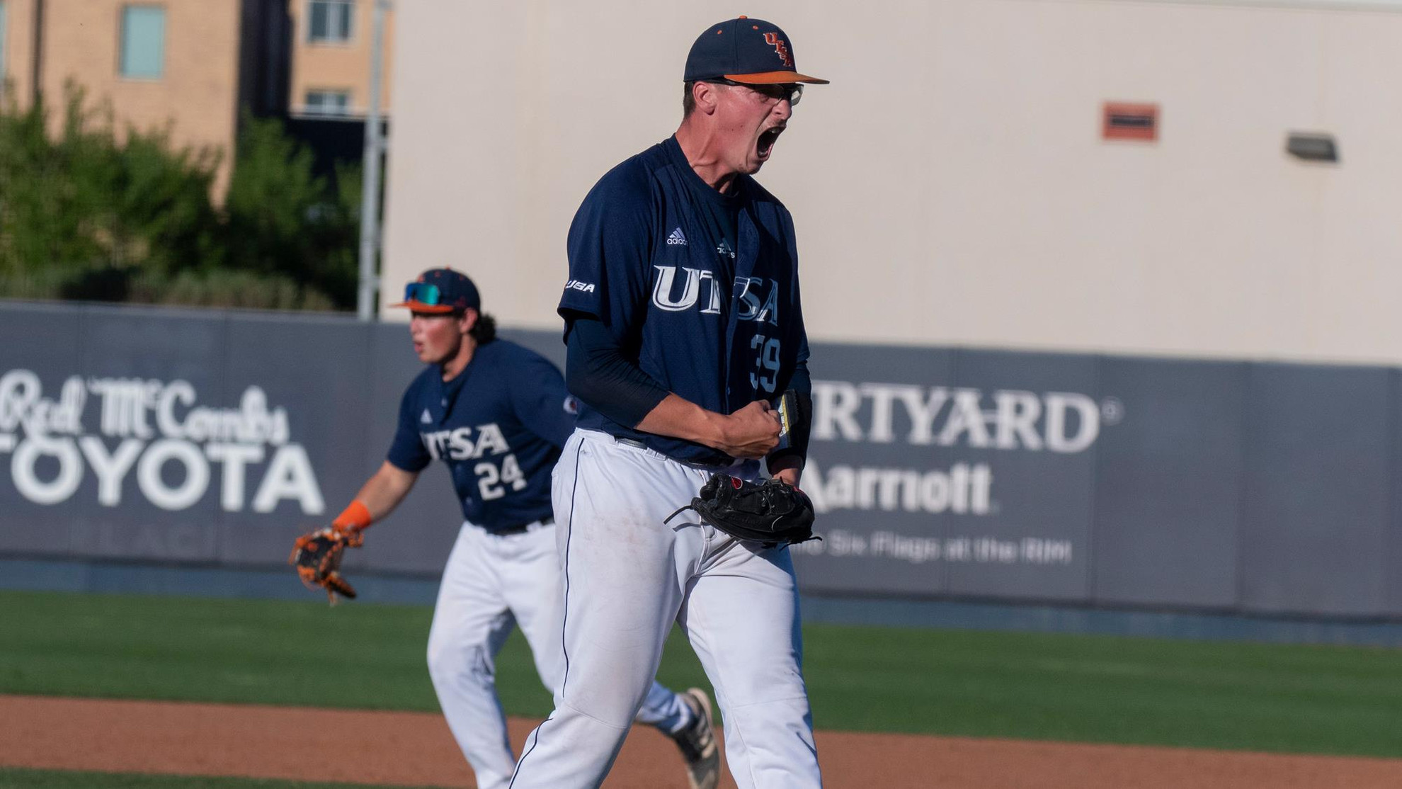 Daniel Garza - Baseball 2021 - UTSA Athletics - Official Athletics