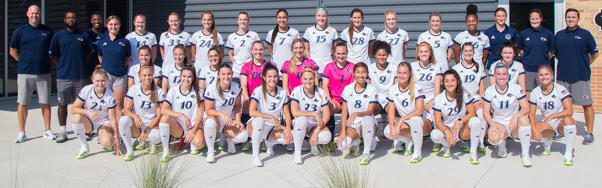 SoccerTeamPhotoSite1920.png SoccerTeamPhotoSite1920