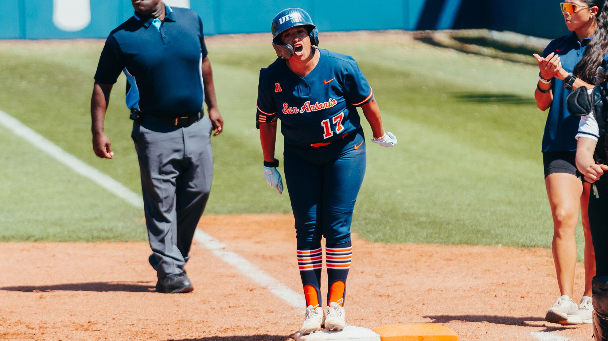 Utsa Rally Rally comes up short as UTSA drops Saturday affair to North Texas ...