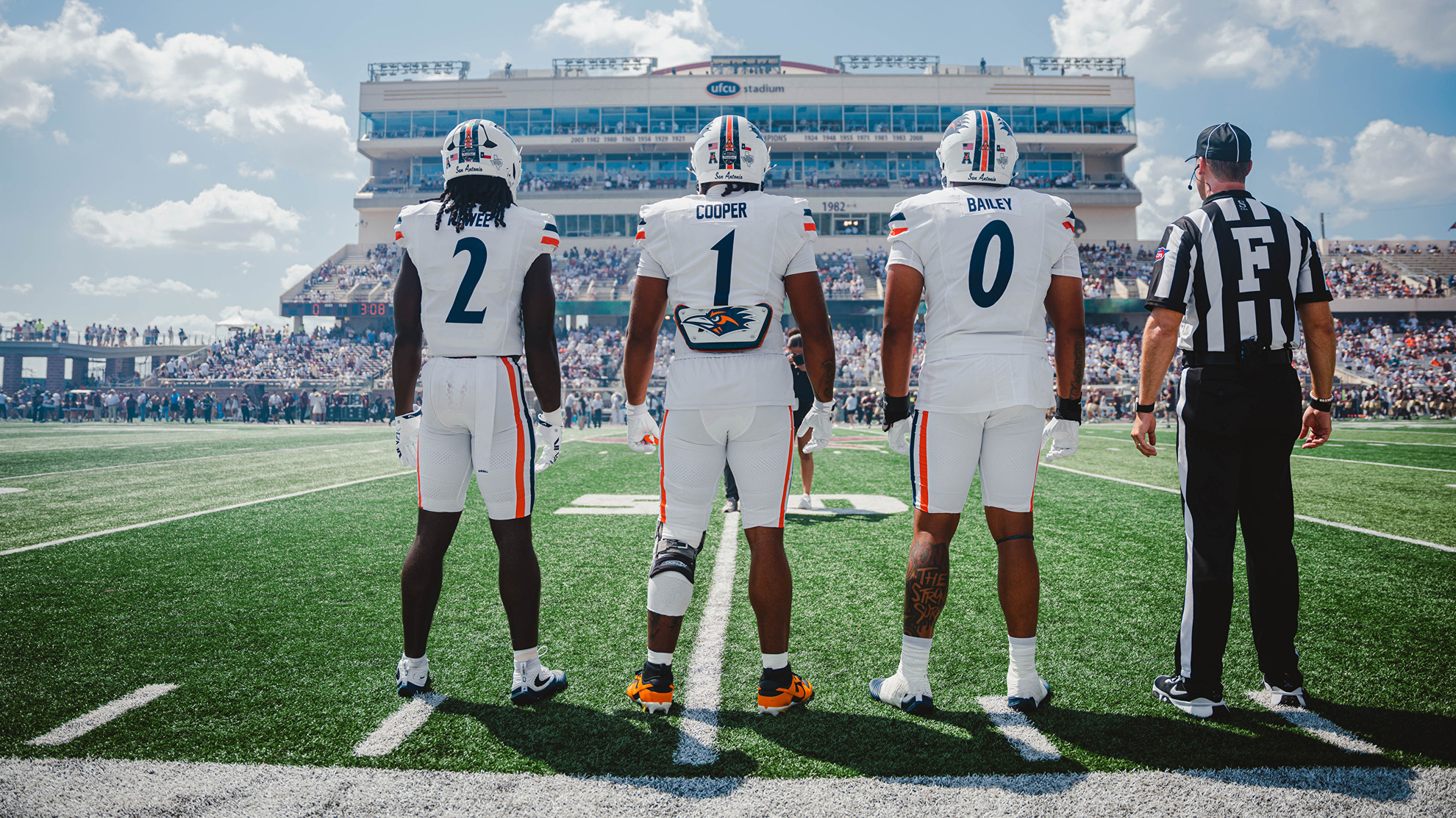 UTSA's defensive captains before the 2026 Texas State game