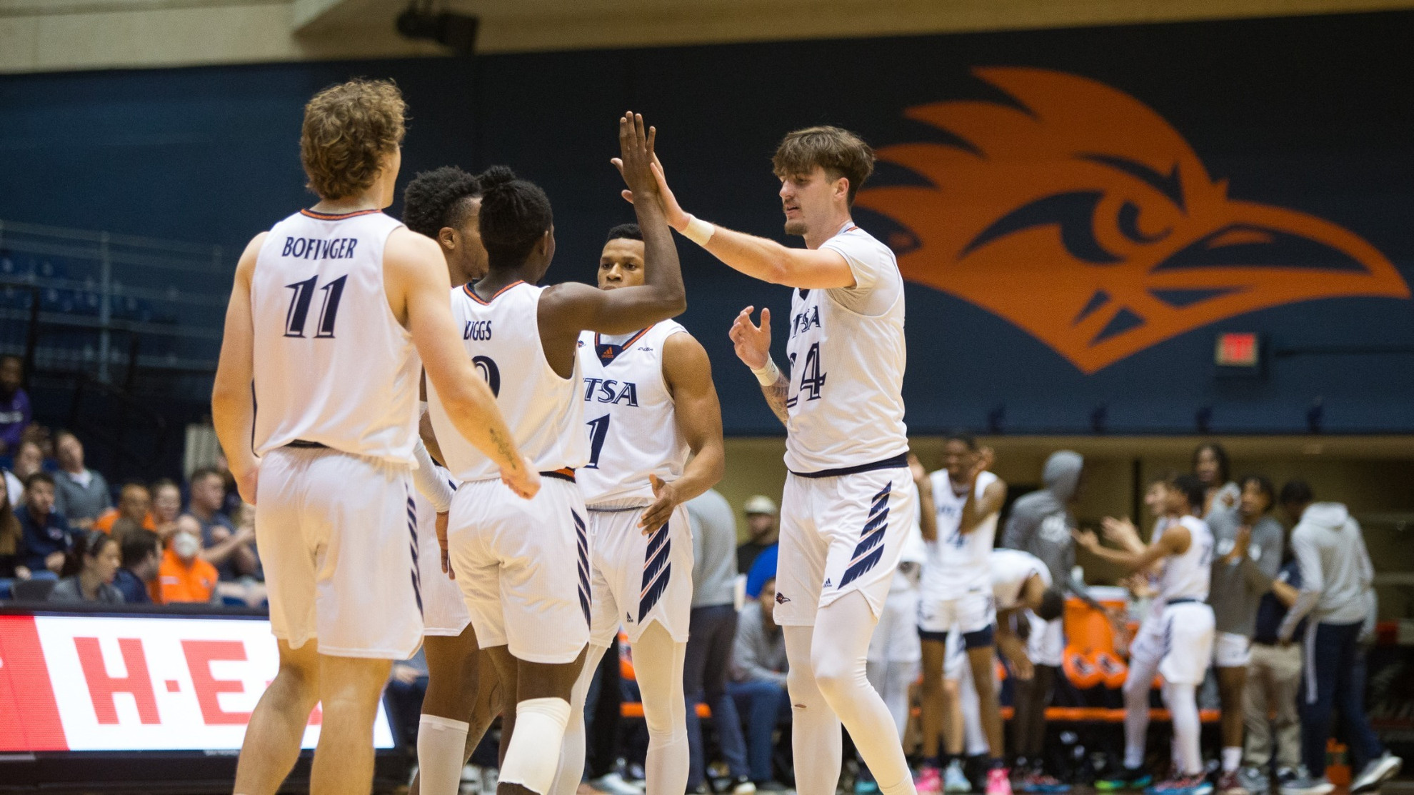 Christian Tucker - Men's Basketball 2023-24 - UTSA Athletics - Official ...