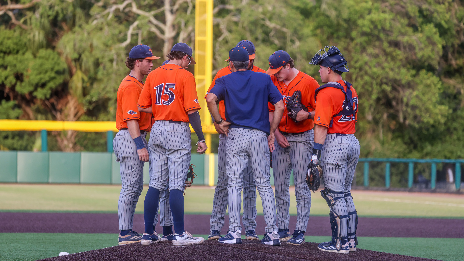 ‘Runners to take on East Carolina