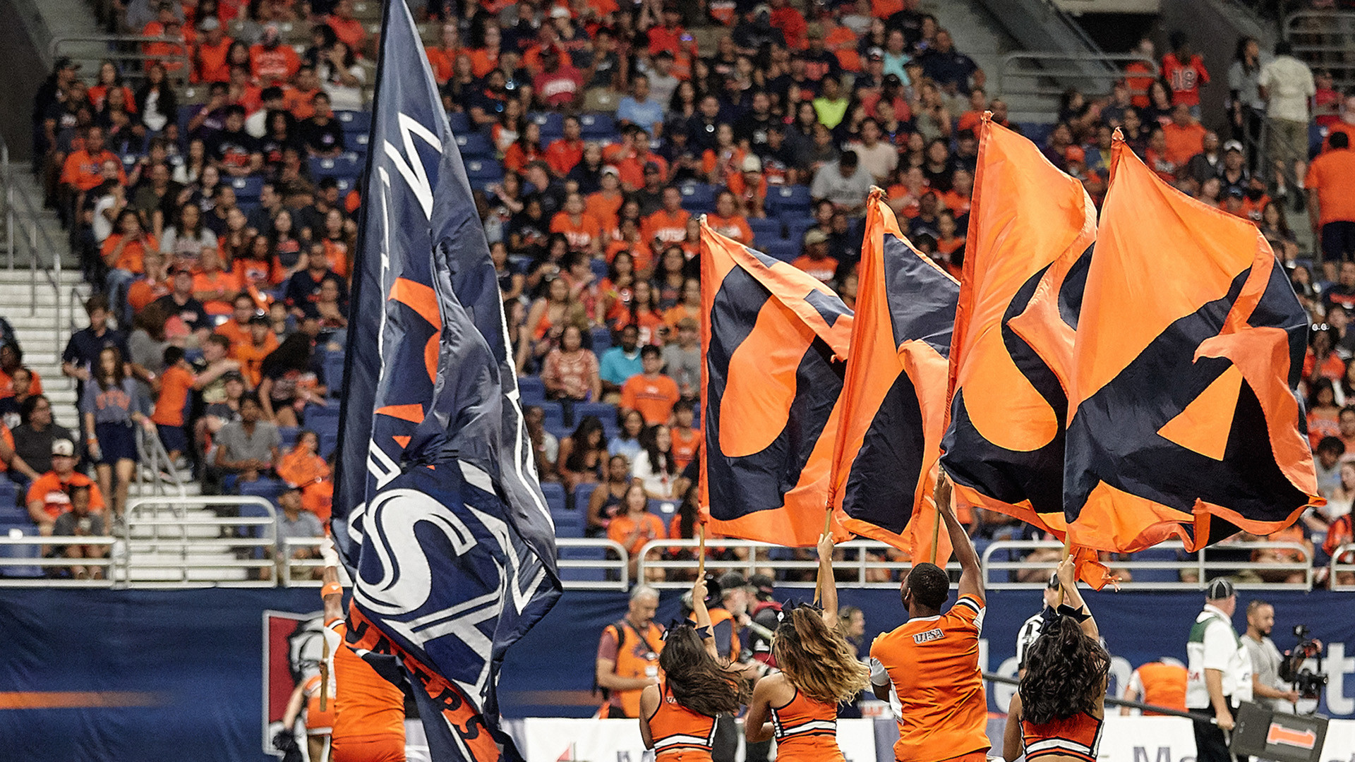 UTSA announces return of full capacity, tailgating for football games ...