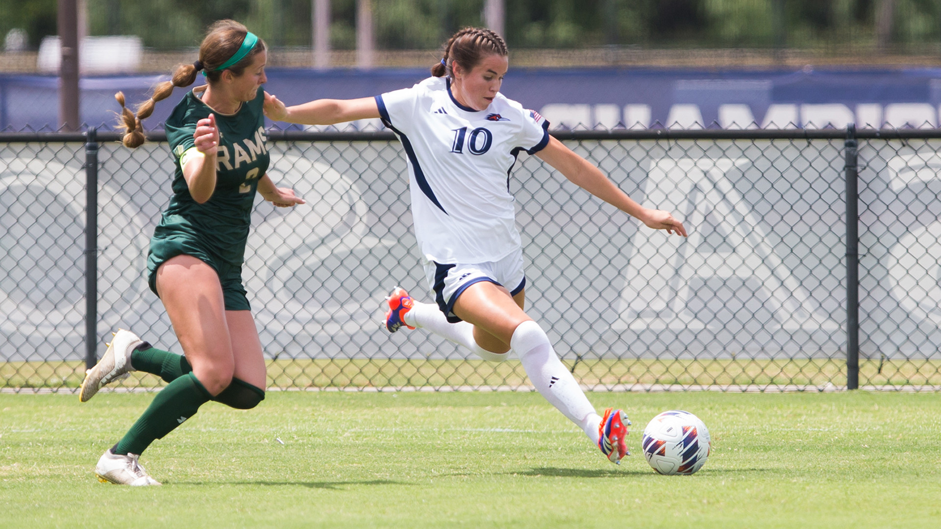 Roadrunners notch AAC road win with East Carolina shutout - UTSA 