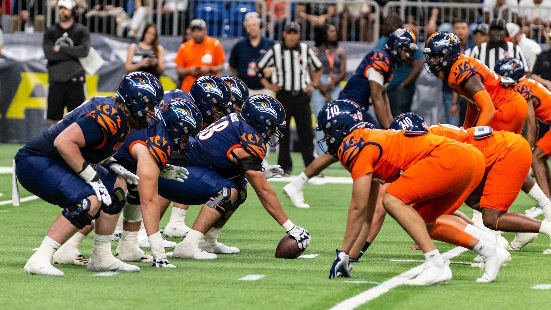 Blue holds off Orange in UTSA Football Fiesta Spring Game - UTSA