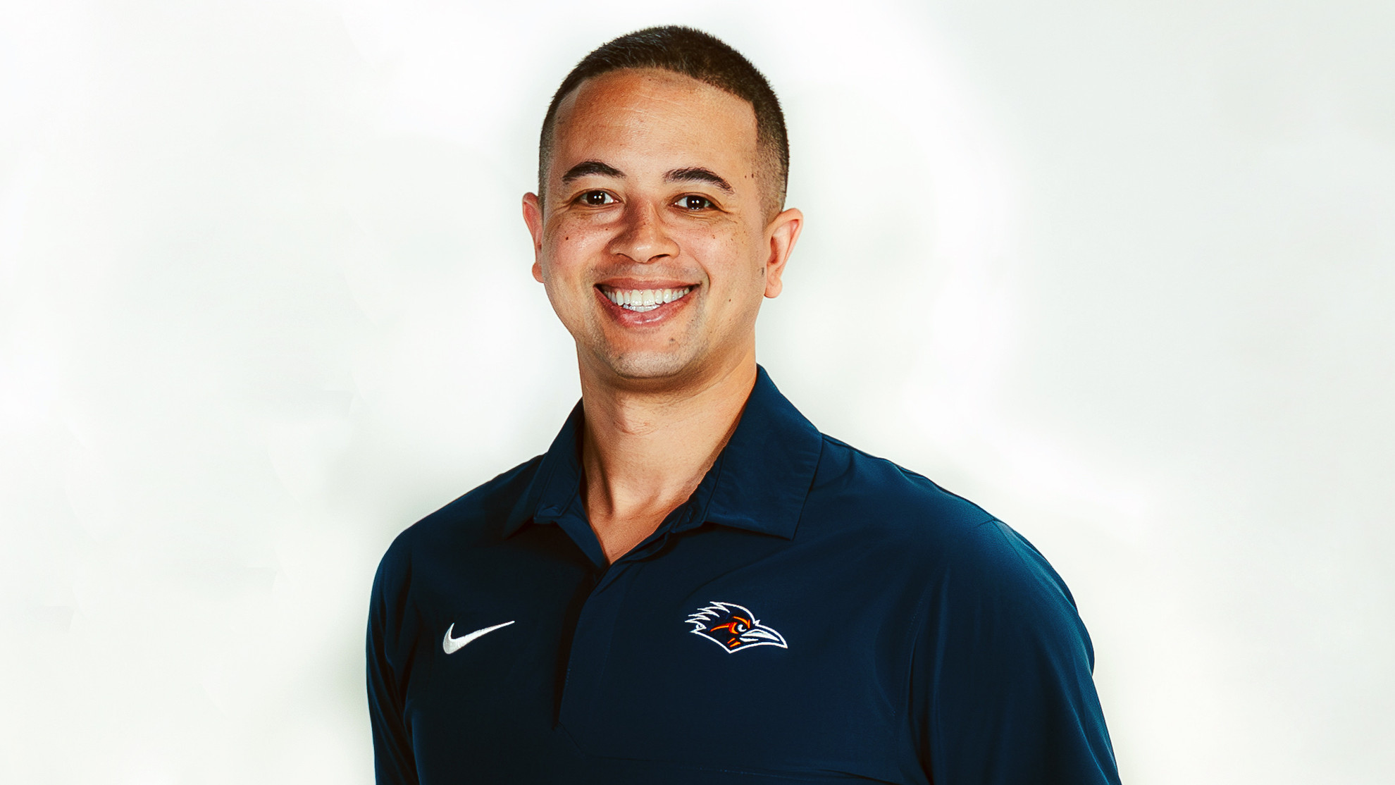 Men’s basketball welcomes assistant coach Marlon Stewart