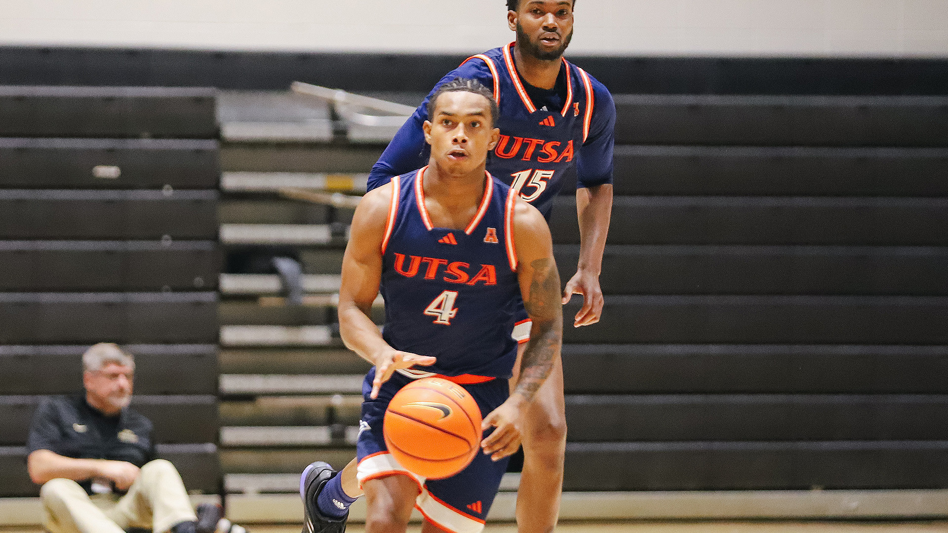 Utsa Rally Army holds off Roadrunners rally in the Sunday’s closing moments - UTSA ...