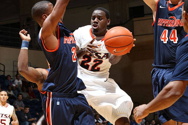 Pepperdine basketball online score