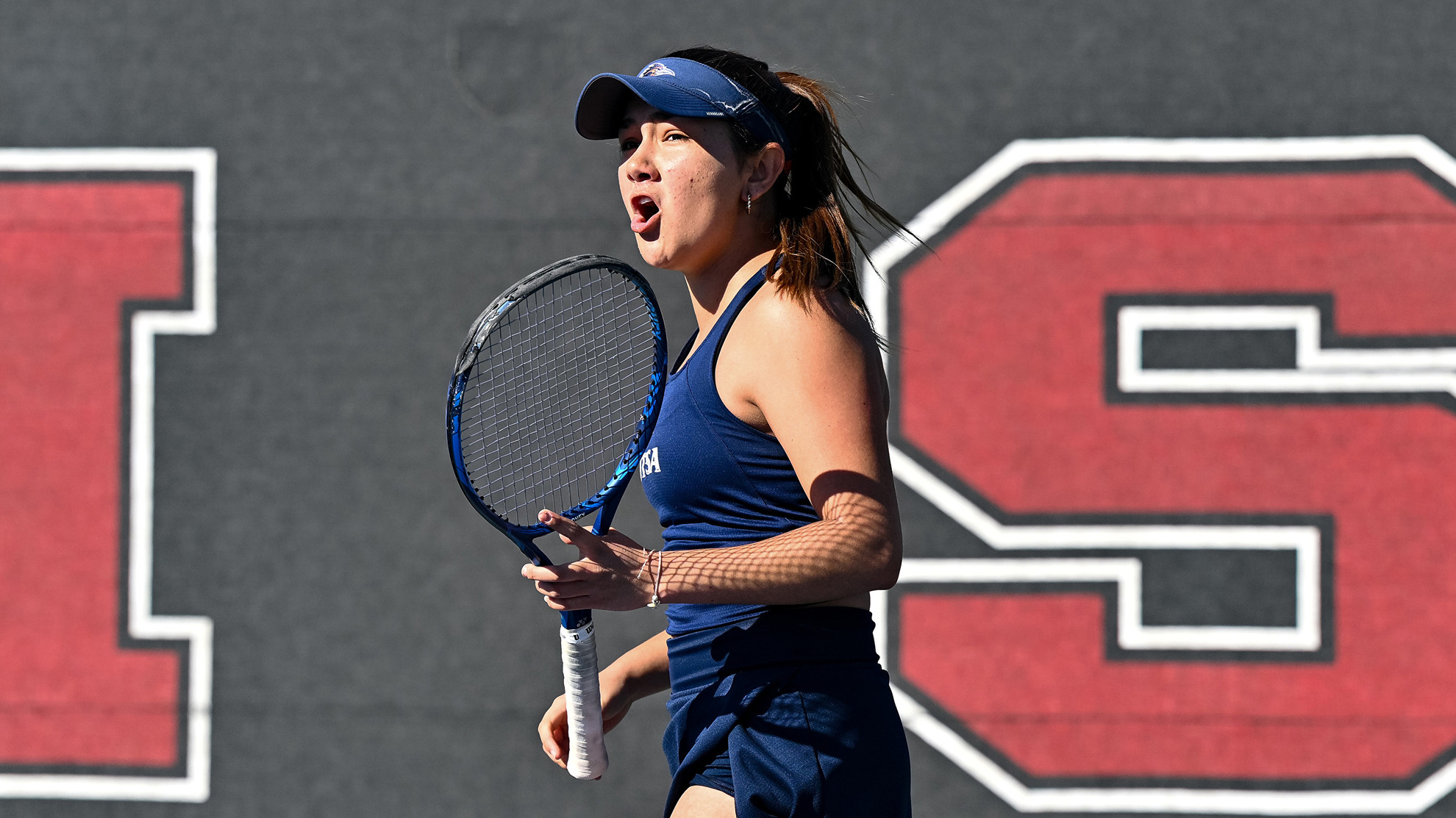 Windy weather forces cancellation of women's tennis match - UTSA Athletics  - Official Athletics Website