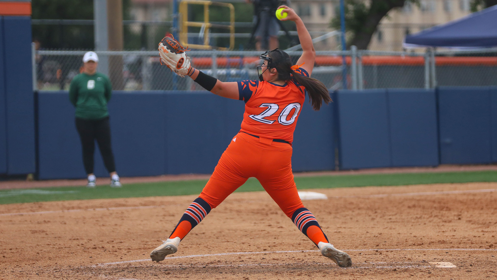 Battle of I-35 on deck for UTSA softball - UTSA Athletics - Official ...